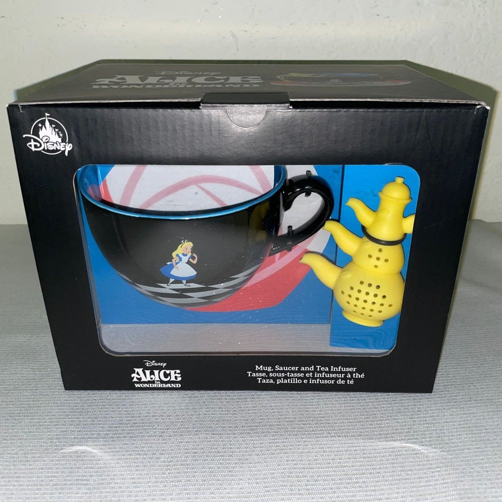 Alice in wonderland Mug, Saucer and Tea Infuser